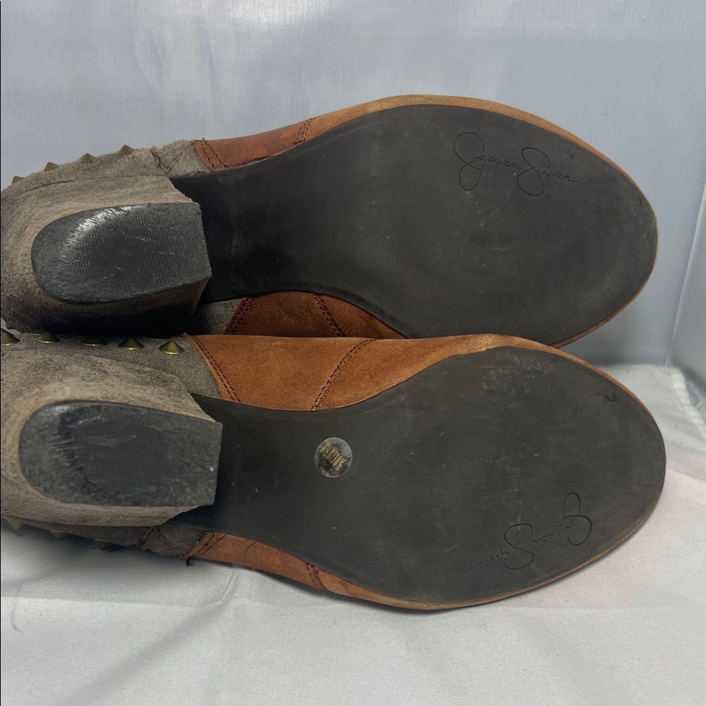 Jessica Simpson Rust/Brown Leather Ankle Booties - Picture 9 of 9